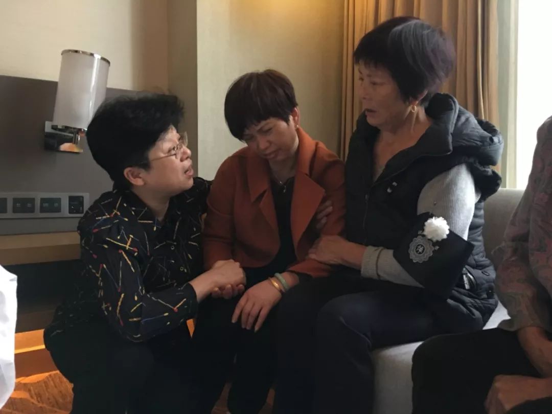致敬丨救火英雄张伟杰被追授福建省五一劳动奖章!
