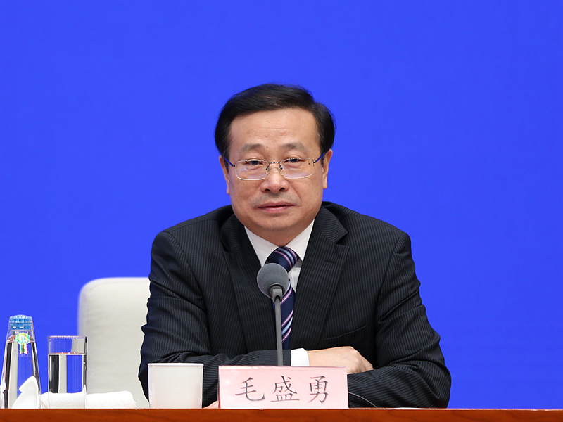 国家统计局新闻发言人国民经济综合统计司司长毛盛勇