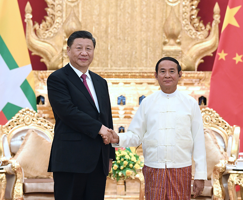 当地时间1月17日下午，国家主席习近平在内比都同缅甸总统温敏会谈。