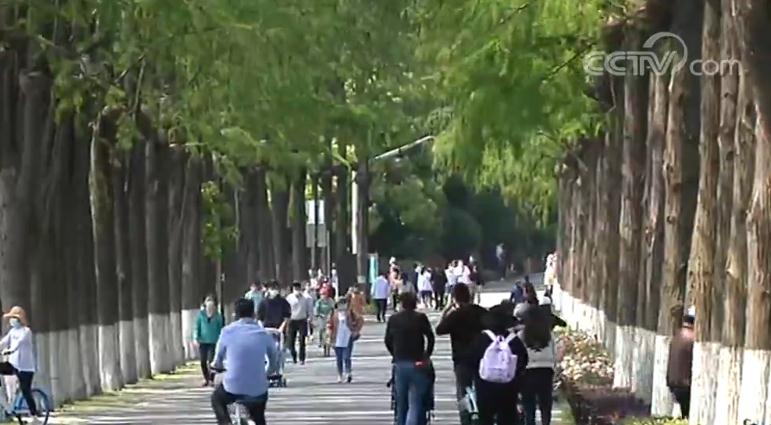 「湖北武汉」“武汉消费券”发放后的第一个周末 有烟火气的武汉掀起玩购小高峰