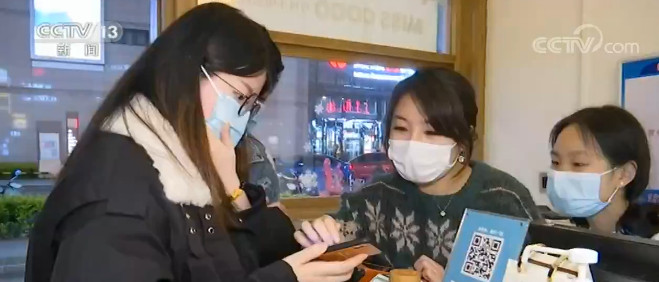 国务院联防联控机制新闻发布会国务院联防联控机制新闻发布会 “五一”期间商品网络零售额同比大增