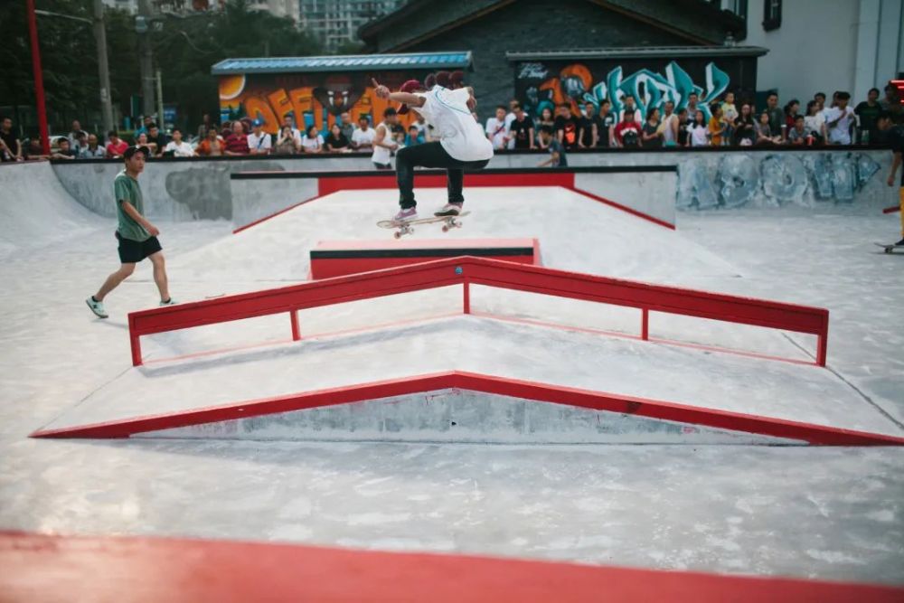 成都“闲”不下来的成都