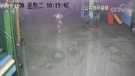 8点见【8点见】知情者曾一周举报上百次长江非法捕鱼，均未得到回复