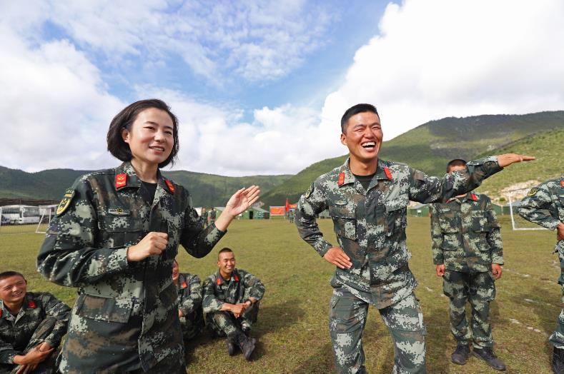 千里|千里放歌上高原 欢歌笑语送温暖