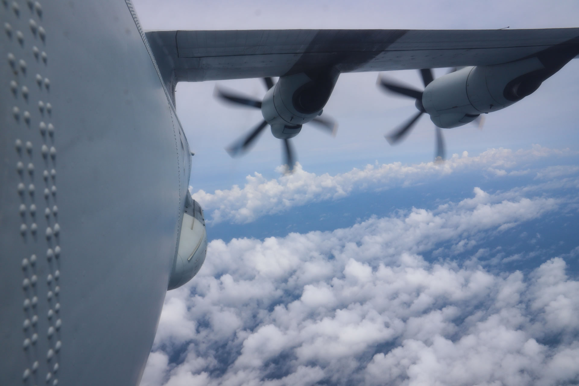 猎鹰|“猎鹰”掠海攻击 精准摧毁水面目标