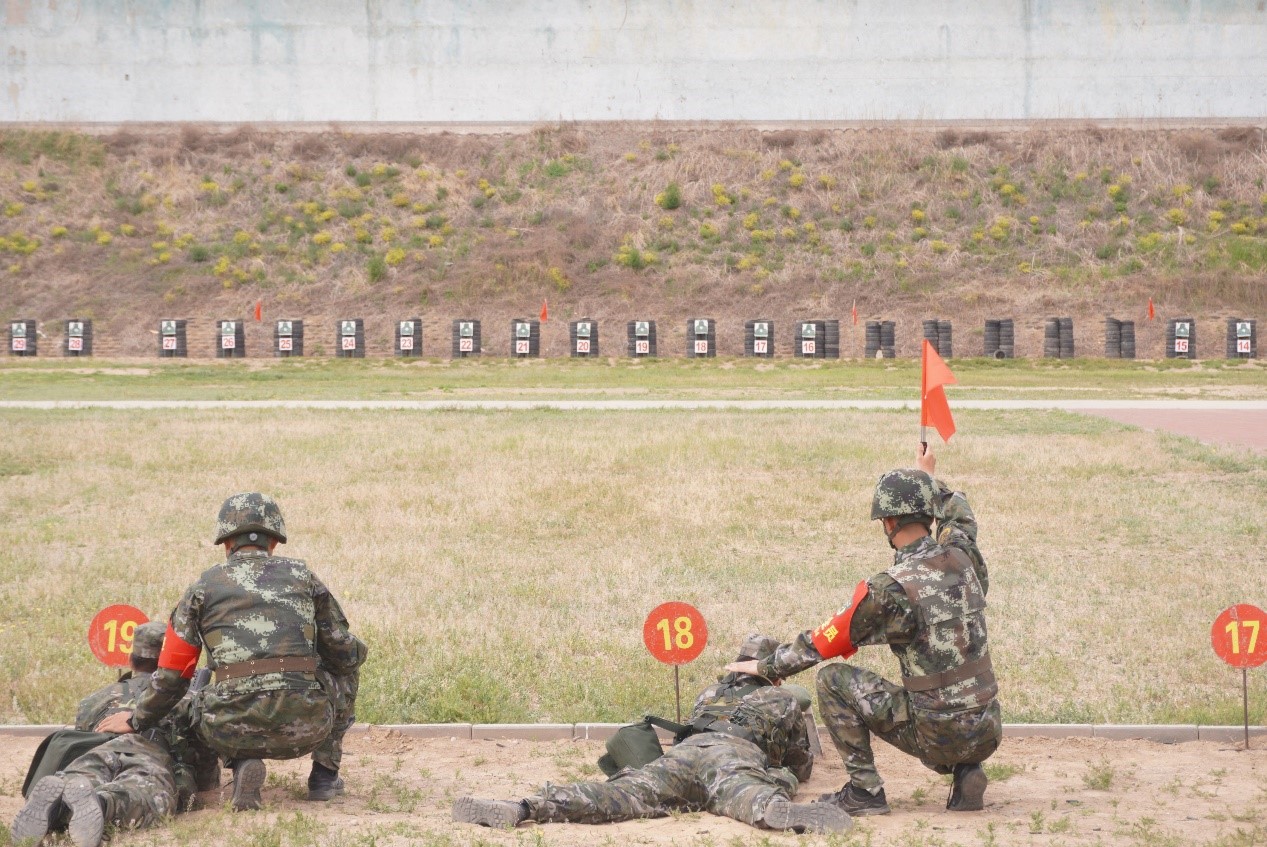 首次实弹射击 这个新兵打出50环军事频道央视网 3503