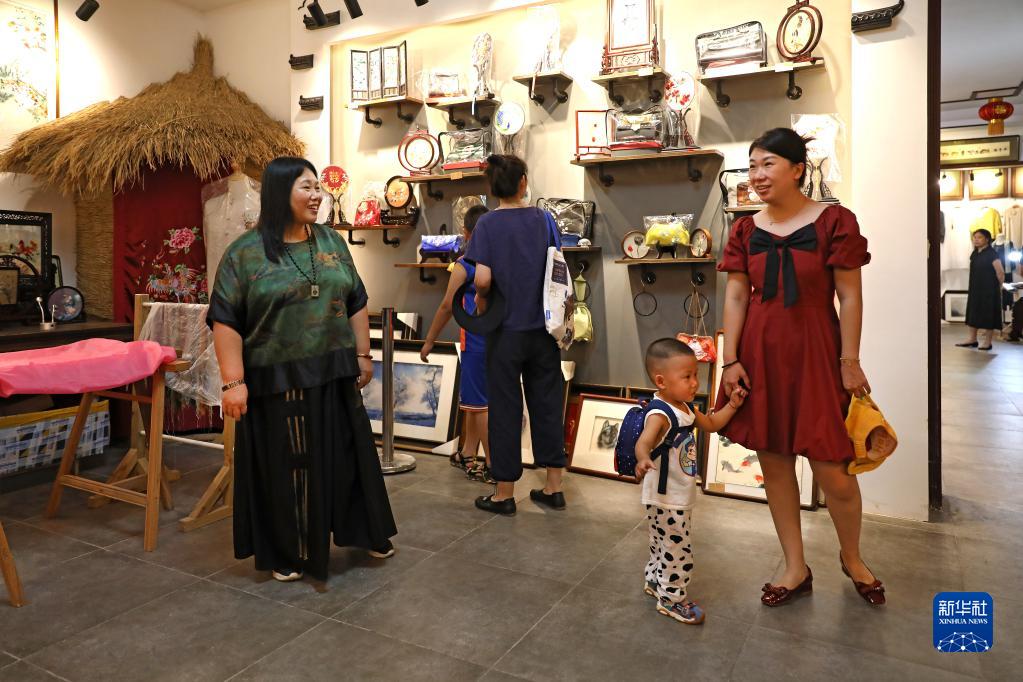 非遗传承人王立君：飞针走线绣风华 图9