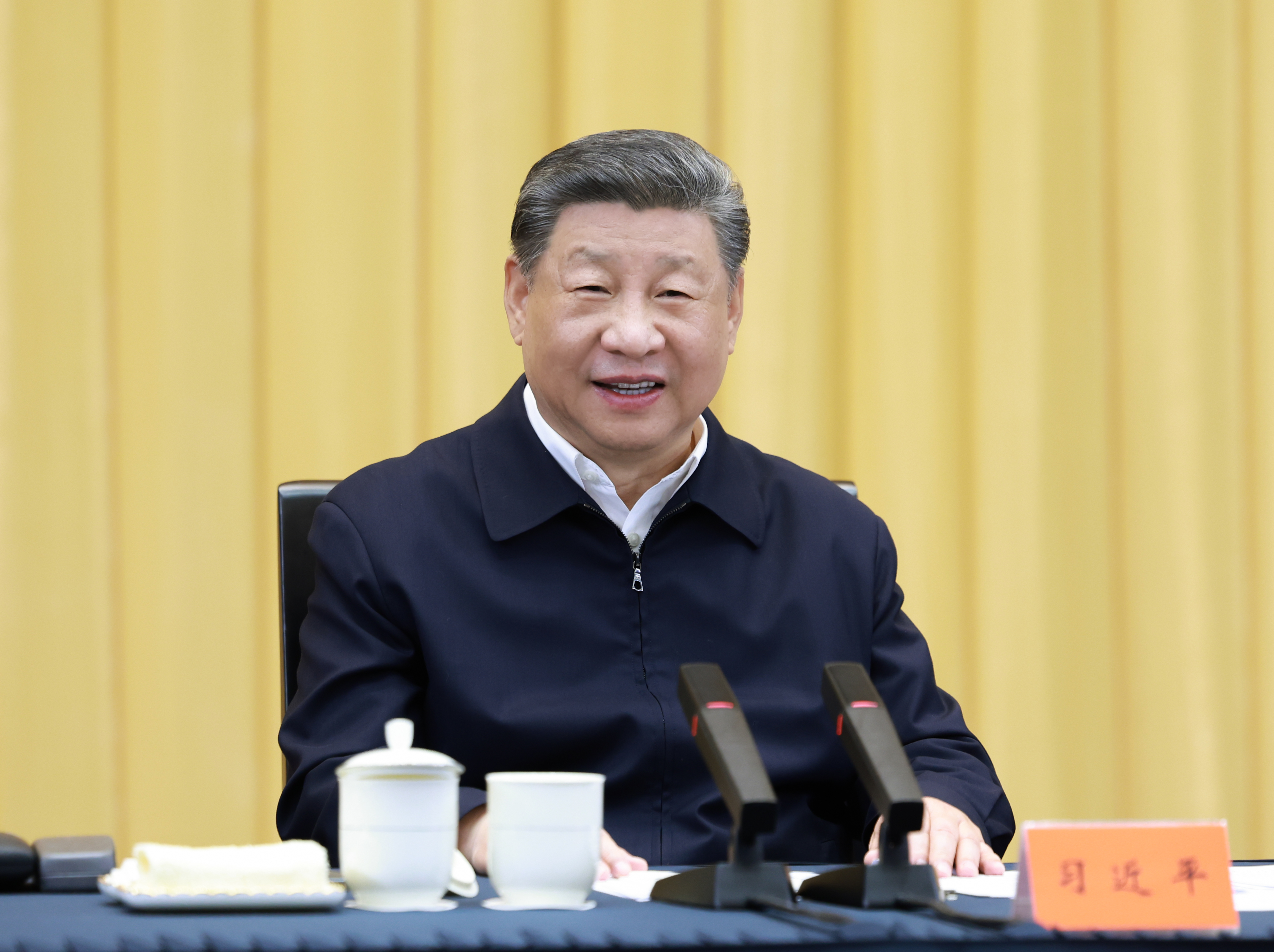 2025年4月30日上午，習(xí)近平總書記在上海主持召開部分省區(qū)市“十五五”時期經(jīng)濟(jì)社會發(fā)展座談會并發(fā)表重要講話。