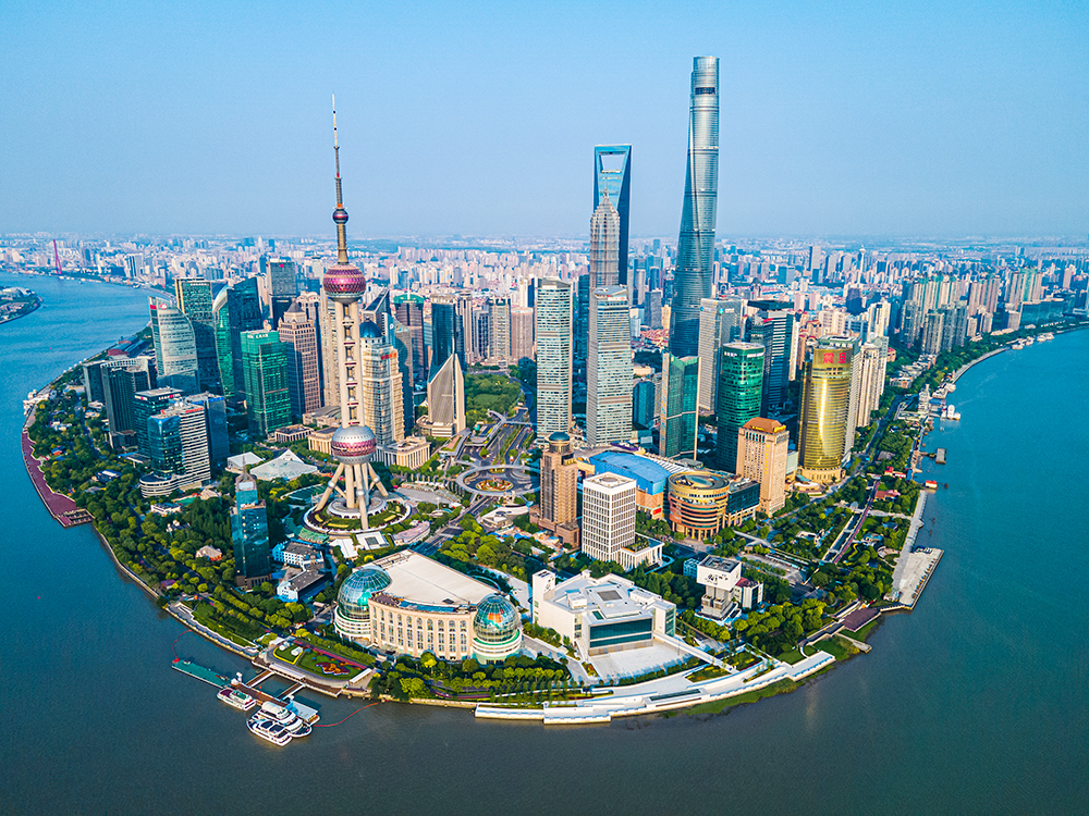 2022年5月17日,上海,航拍陆家嘴金融中心。