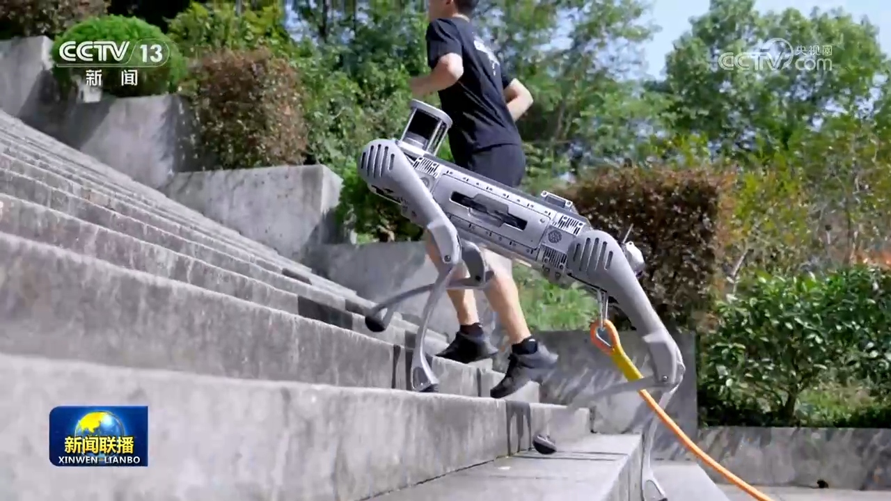 【新思想引领新征程·非凡“十四五”】我国机器人产业实现跨越式发展(图4)