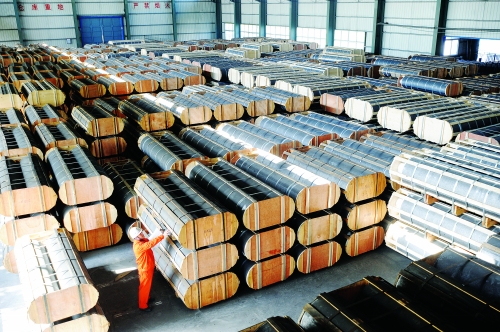 煤神马集团开封炭素5万吨超高功率石墨电极二