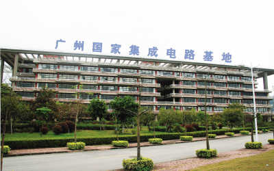 满眼生机出广工