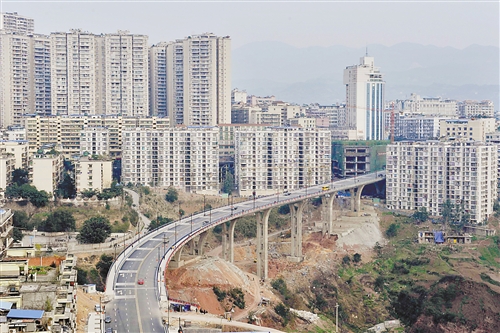 奉节:高架道路连县城