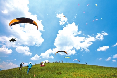 热烈祝贺中国国旅集团理事会第十次全体会议在