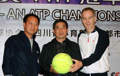 Tennis:&nbsp;les&nbsp;champions&nbsp;d'hier&nbsp;se&nbsp;réunissent&nbsp;au&nbsp;Sichuan