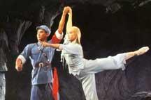Traditional opera "The White Haired Girl" opens curtains with new spark of life