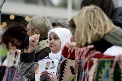 Bosnian&nbsp;women&nbsp;stage&nbsp;a&nbsp;protest&nbsp;in&nbsp;The&nbsp;Hague&nbsp;at&nbsp;the&nbsp;start&nbsp;of&nbsp;the&nbsp;trial&nbsp;against&nbsp;Radovan&nbsp;Karadzic.&nbsp;Karadzic&nbsp;boycotted&nbsp;the&nbsp;start&nbsp;of&nbsp;his&nbsp;UN&nbsp;genocide&nbsp;trial,&nbsp;forcing&nbsp;an&nbsp;adjournment&nbsp;for&nbsp;a&nbsp;day&nbsp;as&nbsp;the&nbsp;judge&nbsp;accused&nbsp;the&nbsp;Bosnian&nbsp;Serb&nbsp;wartime&nbsp;leader&nbsp;of&nbsp;obstructing&nbsp;the&nbsp;process.(AFP/ANP/Rick&nbsp;Nederstigt)&nbsp;