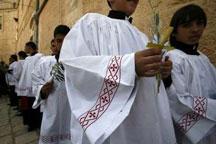 Christian pilgrims celebrate Palm Sunday in Jerusalem