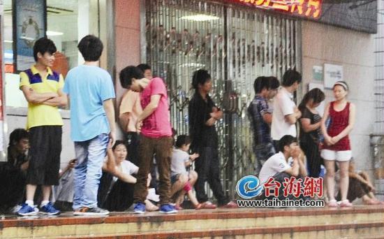 Heavy rainfall has hit several major cities and provinces in Southern China. The weather has caused flooding and severe weather warnings in the Guangxi Zhuang Autonomous Region. And it looks set to continue for the next couple days.