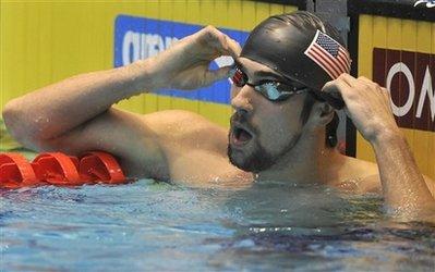 Michael&nbsp;Phelps&nbsp;from&nbsp;the&nbsp;USA&nbsp;reacts&nbsp;after&nbsp;the&nbsp;men's&nbsp;200&nbsp;meters&nbsp;Individual&nbsp;Medley&nbsp;final&nbsp;at&nbsp;the&nbsp;FINA&nbsp;short&nbsp;course&nbsp;swimming&nbsp;World&nbsp;Cup&nbsp;in&nbsp;Berlin,&nbsp;Sunday,&nbsp;Nov.&nbsp;15,&nbsp;2009.(AP&nbsp;Photo/Gero&nbsp;Breloer)