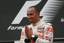 Hamilton wins F1 Chinese GP