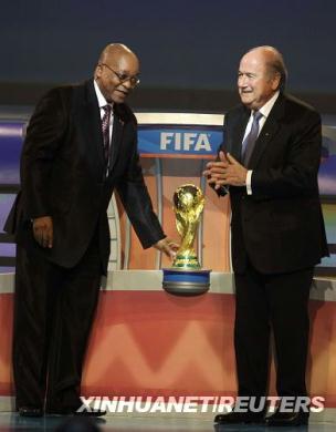 The&nbsp;draw&nbsp;to&nbsp;determine&nbsp;match&nbsp;groupings&nbsp;for&nbsp;the&nbsp;2010&nbsp;South&nbsp;Africa&nbsp;World&nbsp;Cup&nbsp;finals&nbsp;has&nbsp;been&nbsp;made&nbsp;in&nbsp;Cape&nbsp;Town.