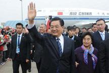 Hu Jintao arrives in Macao for anniversary