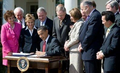 US&nbsp;President&nbsp;Barack&nbsp;Obama&nbsp;signs&nbsp;the&nbsp;HIRE&nbsp;Act,&nbsp;a&nbsp;17.6&nbsp;billion&nbsp;dollar&nbsp;jobs&nbsp;bill&nbsp;that&nbsp;encourages&nbsp;businesses&nbsp;to&nbsp;hire&nbsp;workers,&nbsp;alongside&nbsp;lawmakers&nbsp;during&nbsp;a&nbsp;ceremony&nbsp;in&nbsp;the&nbsp;Rose&nbsp;Garden&nbsp;at&nbsp;the&nbsp;White&nbsp;House&nbsp;in&nbsp;Washington,&nbsp;DC&nbsp;on&nbsp;Thursday.&nbsp;The&nbsp;legislation&nbsp;includes&nbsp;tax&nbsp;breaks&nbsp;for&nbsp;businesses&nbsp;that&nbsp;hire&nbsp;new&nbsp;workers&nbsp;and&nbsp;infrastructure&nbsp;investments.(AFP/Saul&nbsp;Loeb)