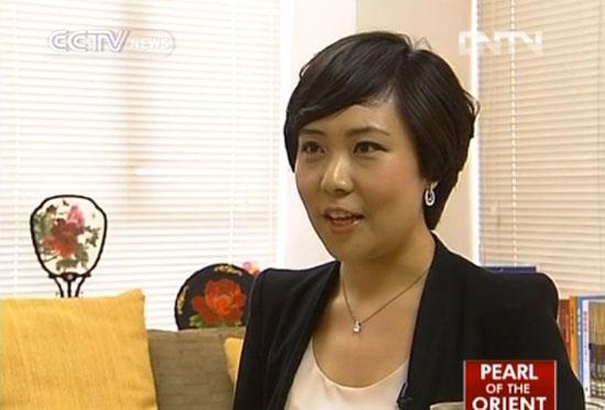 CCTV reporter Hou Na.