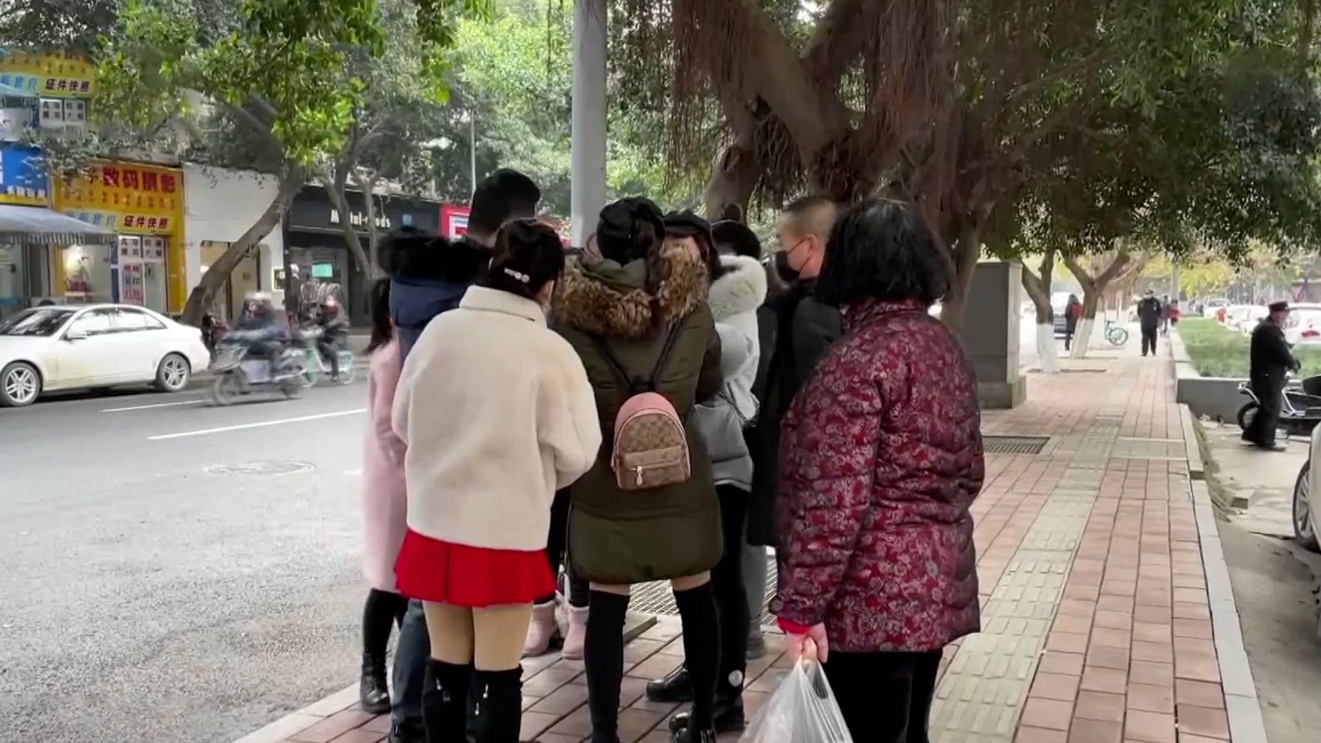 41.5公斤"丧尸粉" 四川警方破获特大新型毒品案