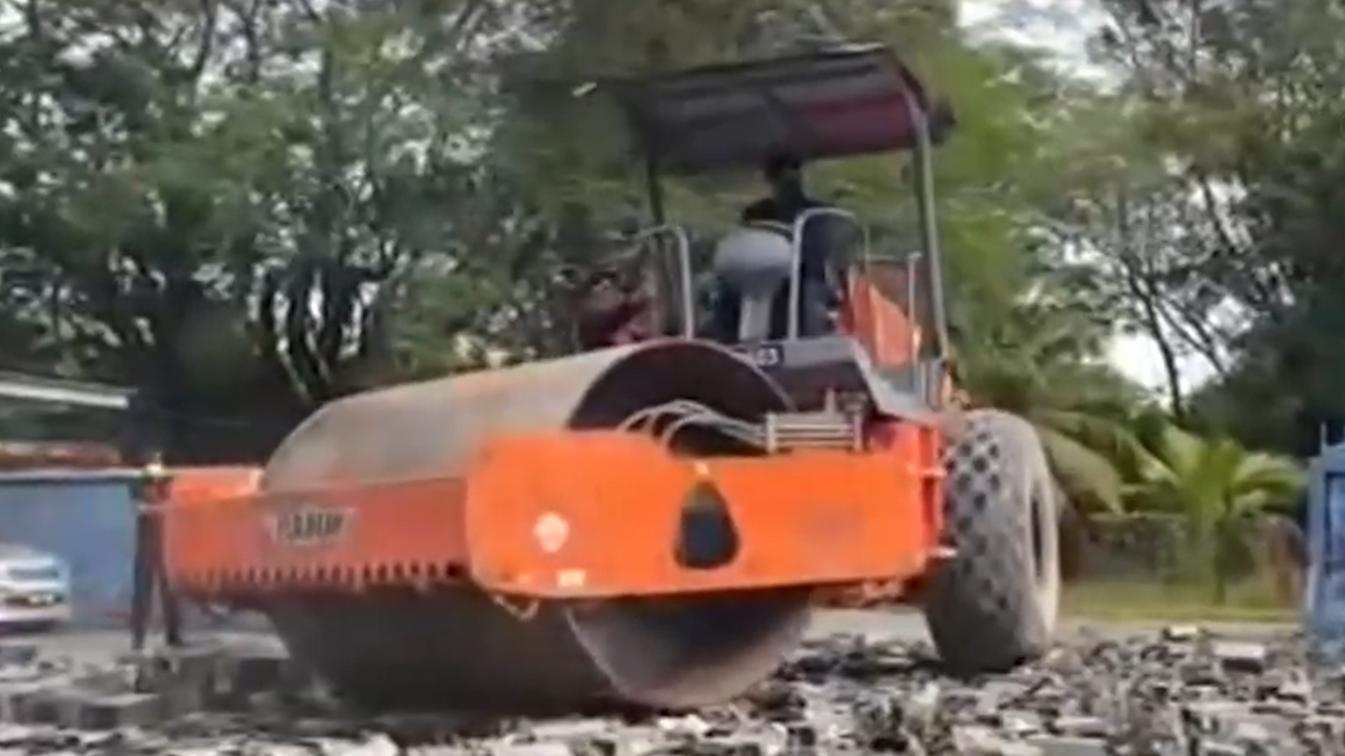 马来西亚碾碎上千台比特币挖矿机矿工涉嫌偷1293万元电力