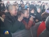 【春运服务台】候车室人多手杂 看好行李别放松