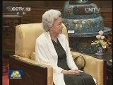习近平会见柬埔寨国王和太后