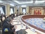 李克强同吉尔吉斯斯坦总理举行会谈时强调 挖掘合作新增长点 促进中吉友好合作新发展