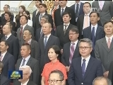 俞正声会见出席台湾同胞投资企业联谊会成立10周年庆祝大会的台商代表