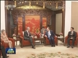 王岐山会见新加坡总理