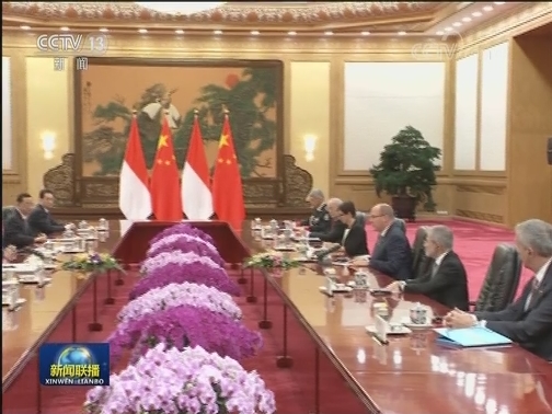 习近平同摩纳哥元首举行会谈 两国元首一致同意 推动中摩友谊不断结出新硕果