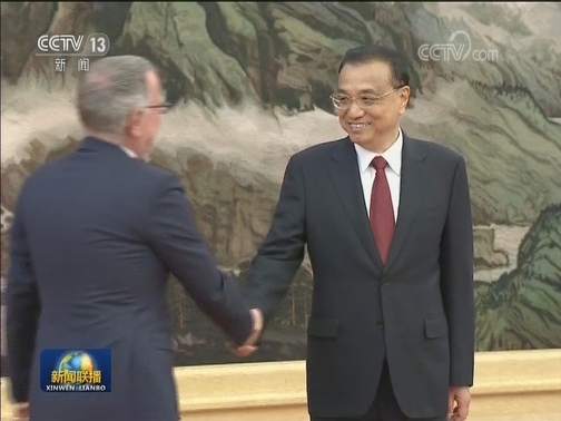 李克强会见29国和地区新任驻华使节