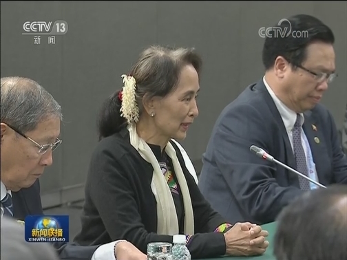 李克强会见缅甸国务资政