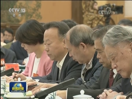 习近平主持召开学校思想政治理论课教师座谈会强调 用新时代中国特色社会主义思想铸魂育人 贯彻党的教育方针落实立德树人根本任务