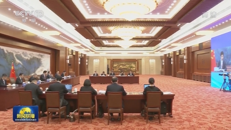 栗战书同乌兹别克斯坦最高会议参议院主席举行会谈