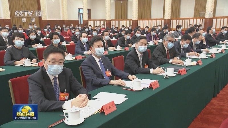 习近平会见第八届全国道德模范及提名奖获得者