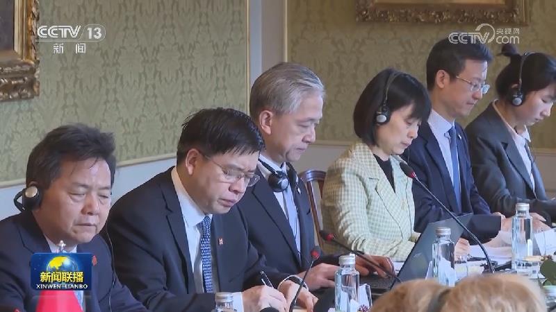 李强同瑞士联邦主席会谈