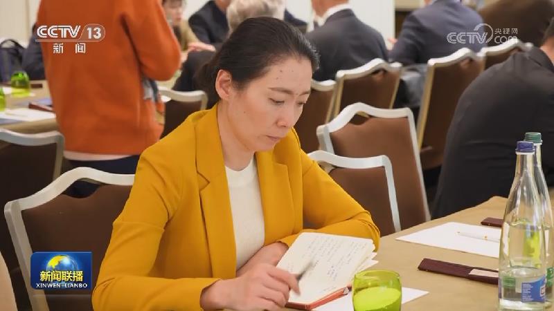 中国专家在日内瓦宣讲中国保障少数民族受教育权研究成果