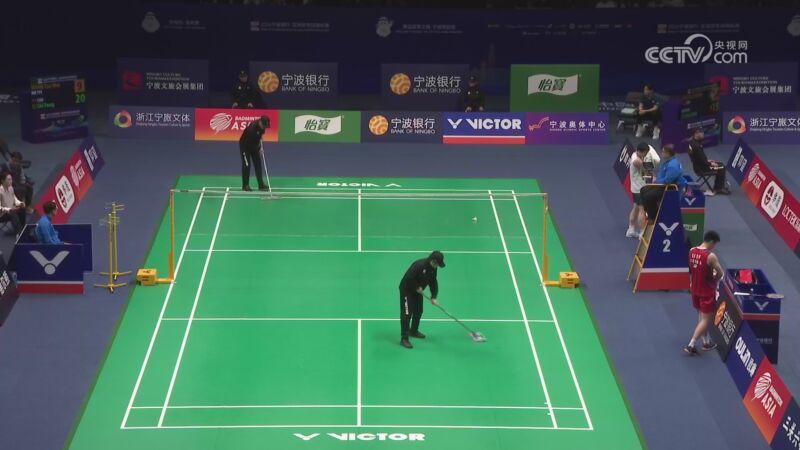 [羽毛球]亚锦赛男单:王子维vs李诗沣