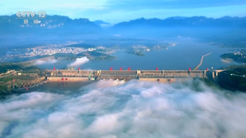 《午夜新闻》 20250815