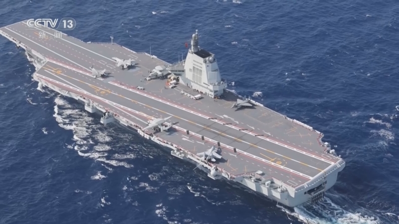 《午夜新闻》 20251108