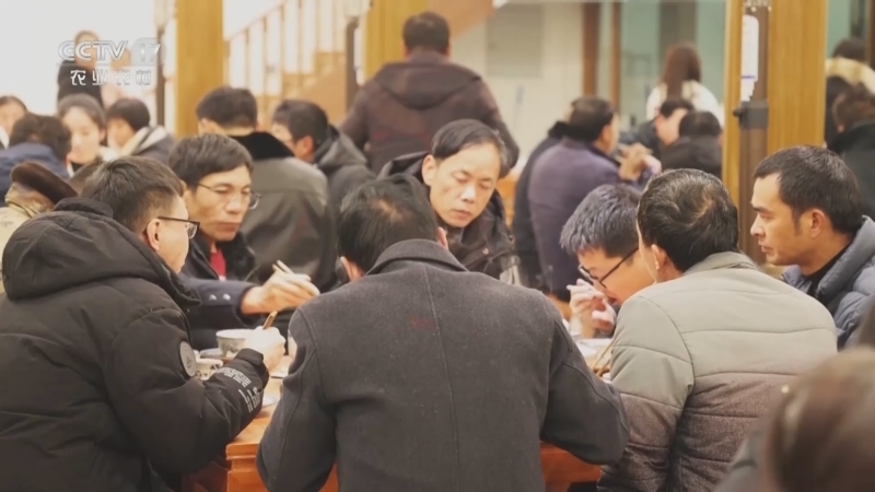 《谁知盘中餐》 20251219 不一样的虾 一样的鲜