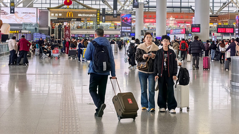 从“飞不到”变成“随便飞” “小机场”织