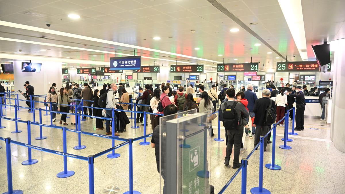 国家移民管理局：一季度，共签发普通护照5